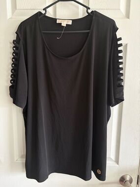MICHAEL Michael Kors Black Short Sleeve Top with Ladder Cutout Sleeves